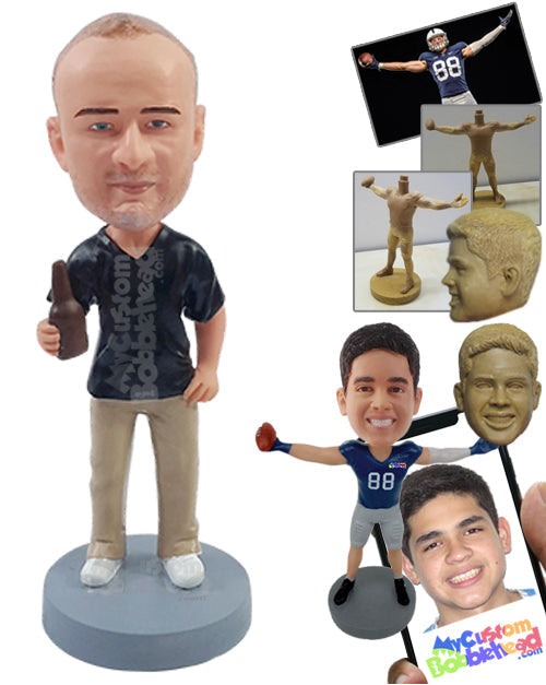 Relaxed guy holding a beer, wearing a v-neck t-shirt and pants Personalized Bobblehead